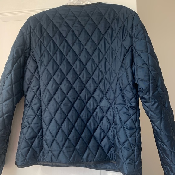 Liz Claiborne navy puffer coat - Picture 3 of 3